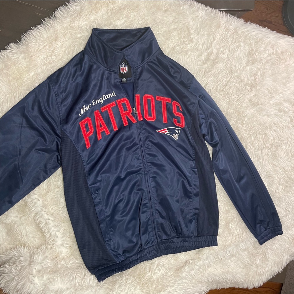 Mens Full Zip NFL New England Patriots Jacket - size L